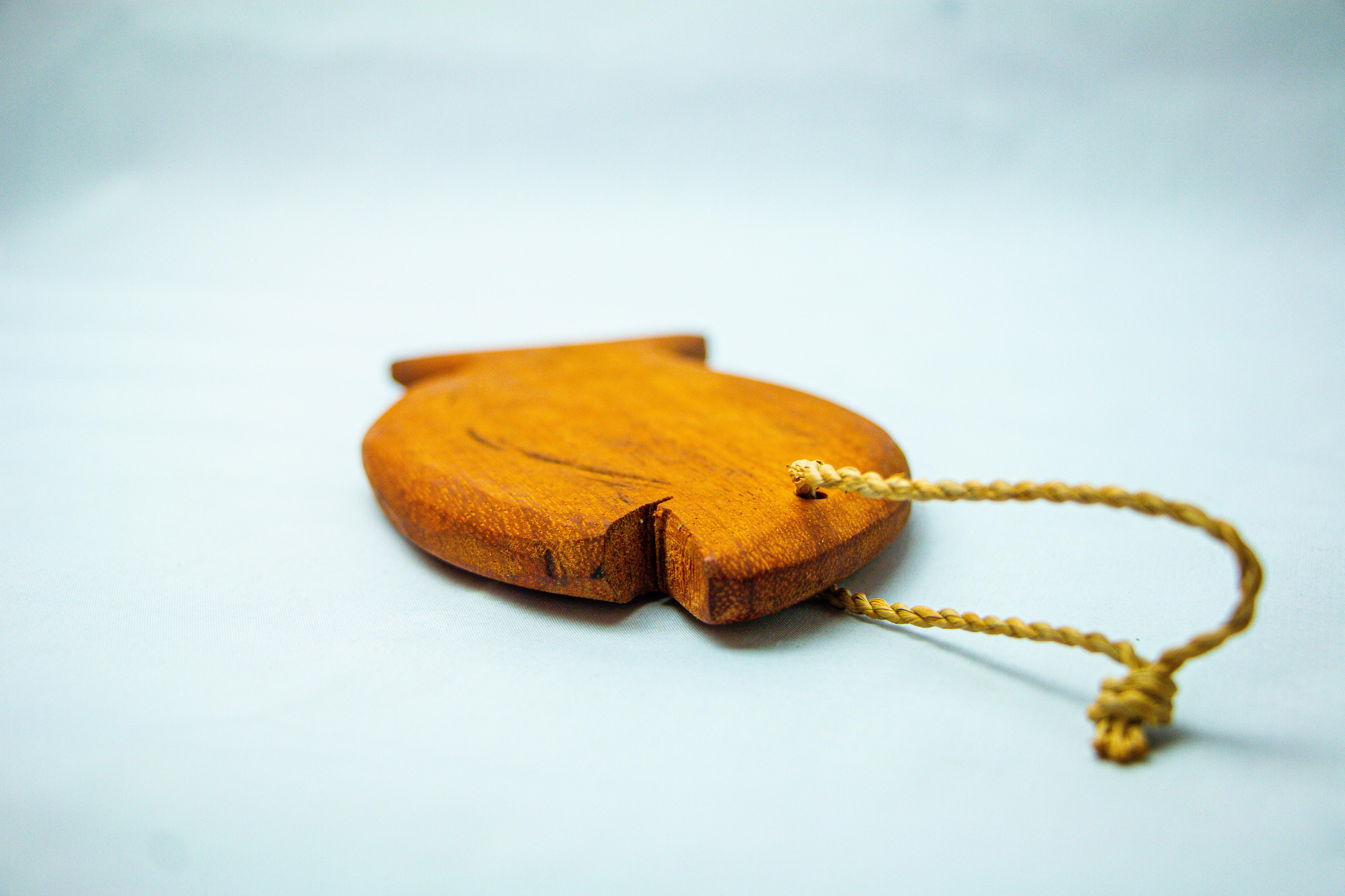 Fish-Shaped Wooden Chopping Board with Hole & Rope – Large