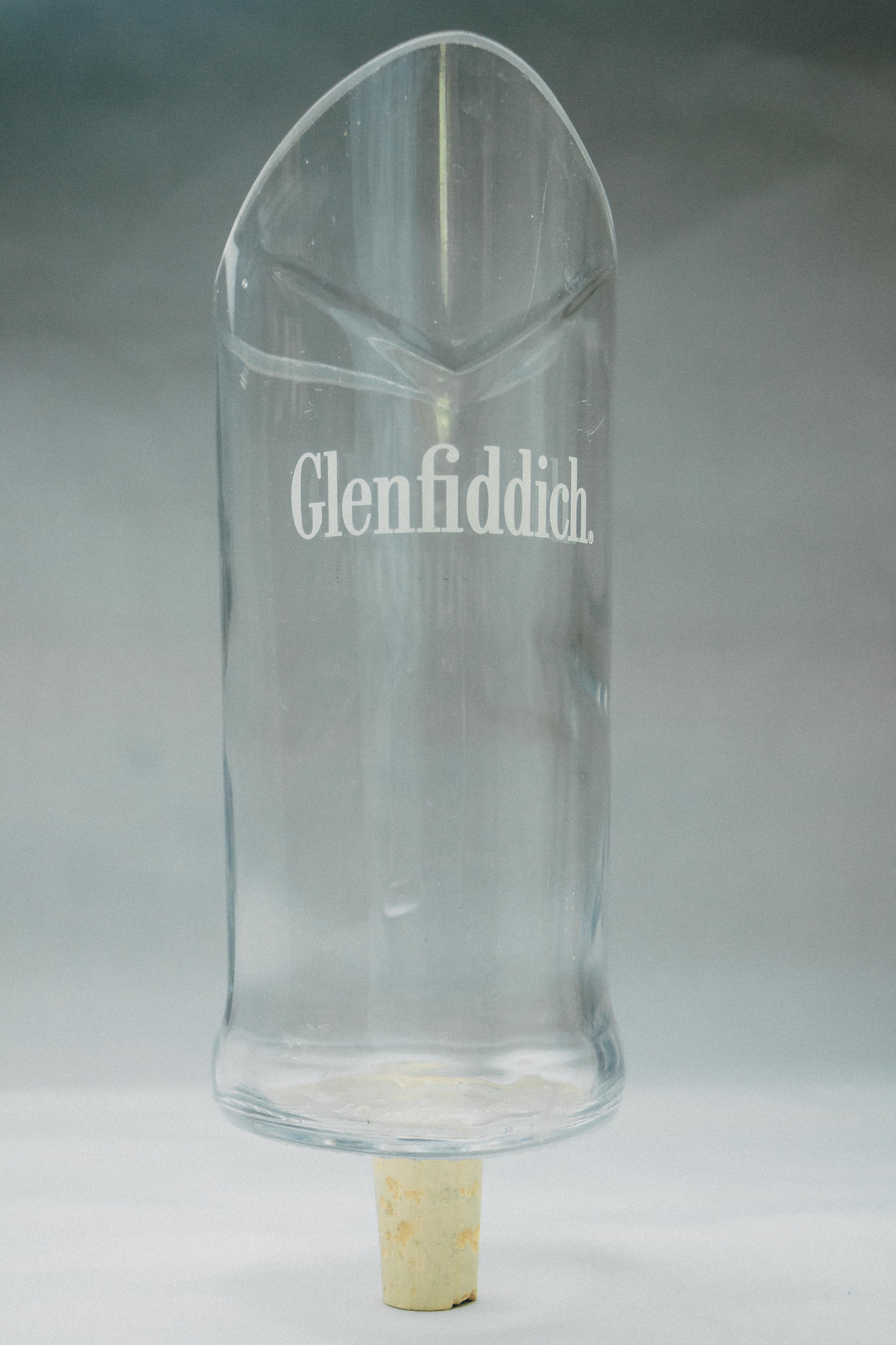 Flower vase white (wine bottle)